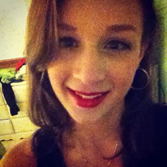 Meet your Posher, Rebecca - Picture 1 of 1